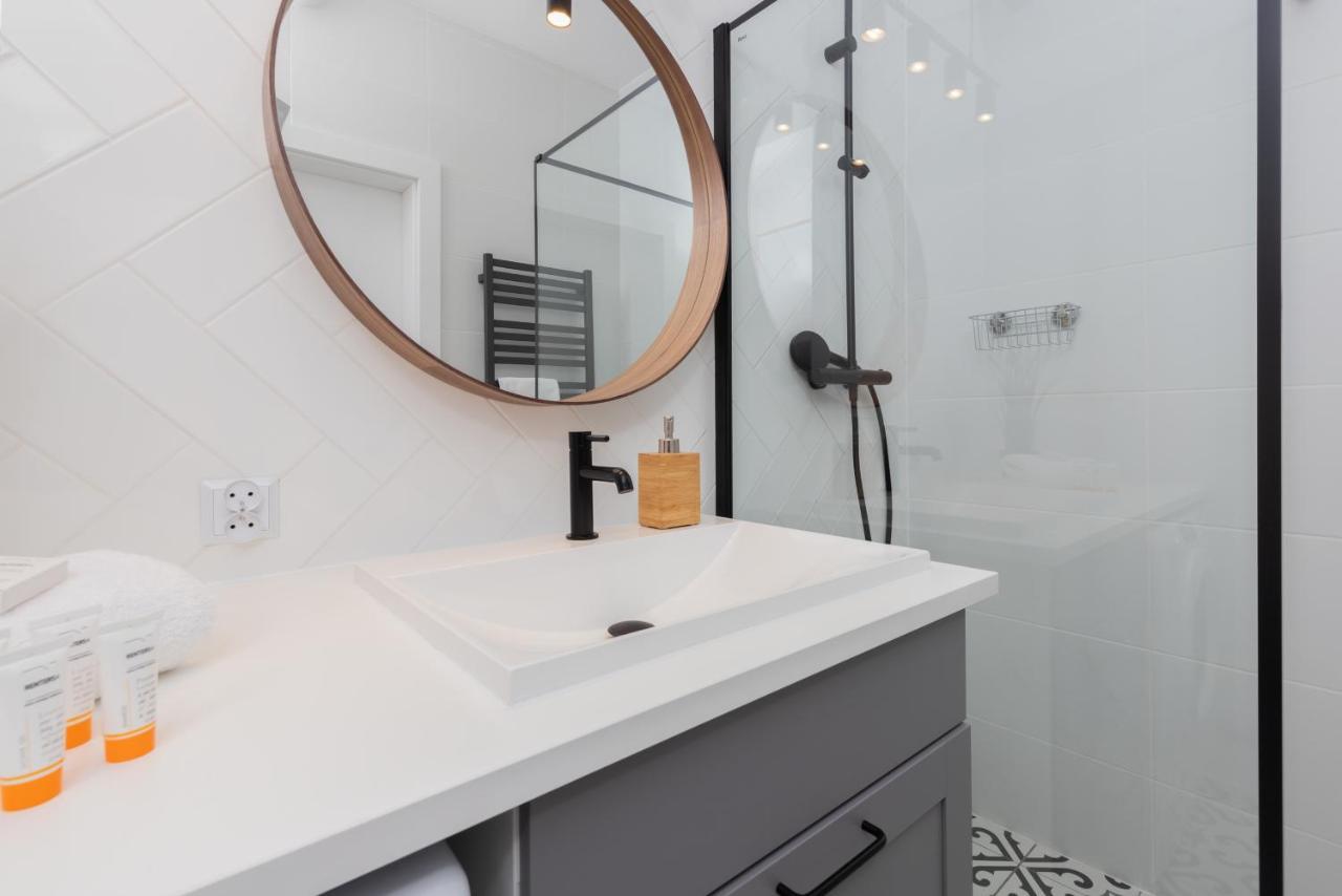 Baltic Nomad Studio Bastion Walowa Old Town By Noclegi Renters Gdańsk Buitenkant foto